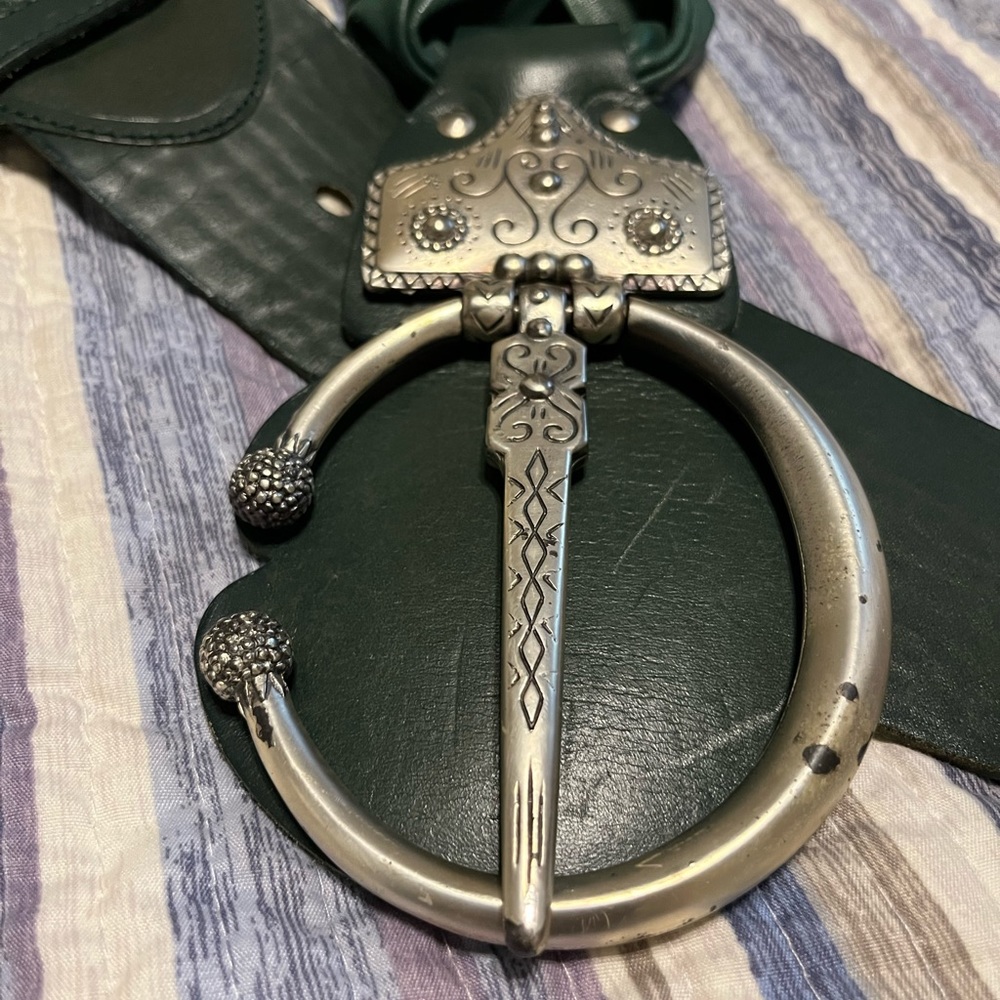 Avion Green Leather Belt